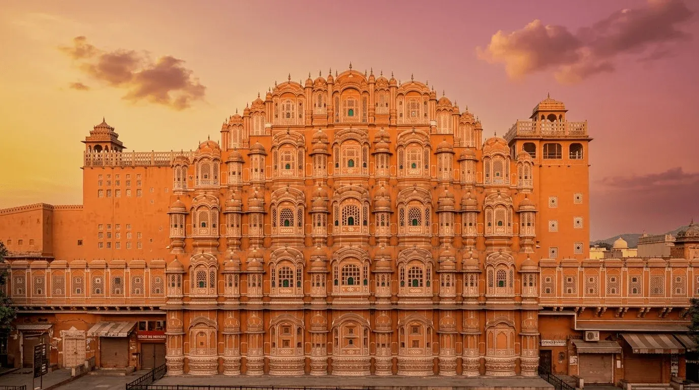 Hawa Mahal, Jaipur Rajasthan — Palace of Winds